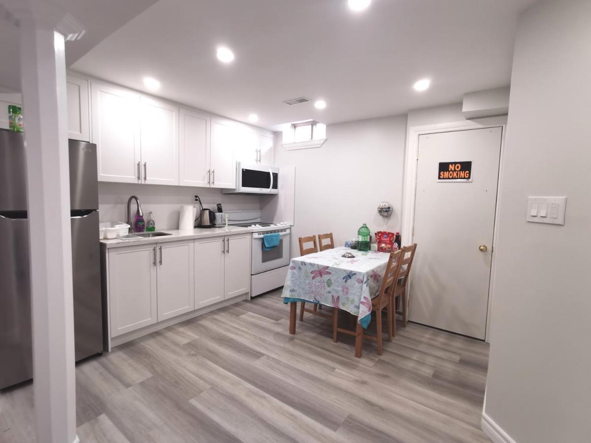 Perfect Location Comfort Private House Lower Level 2 Bedroom Unit Mississauga Exterior foto